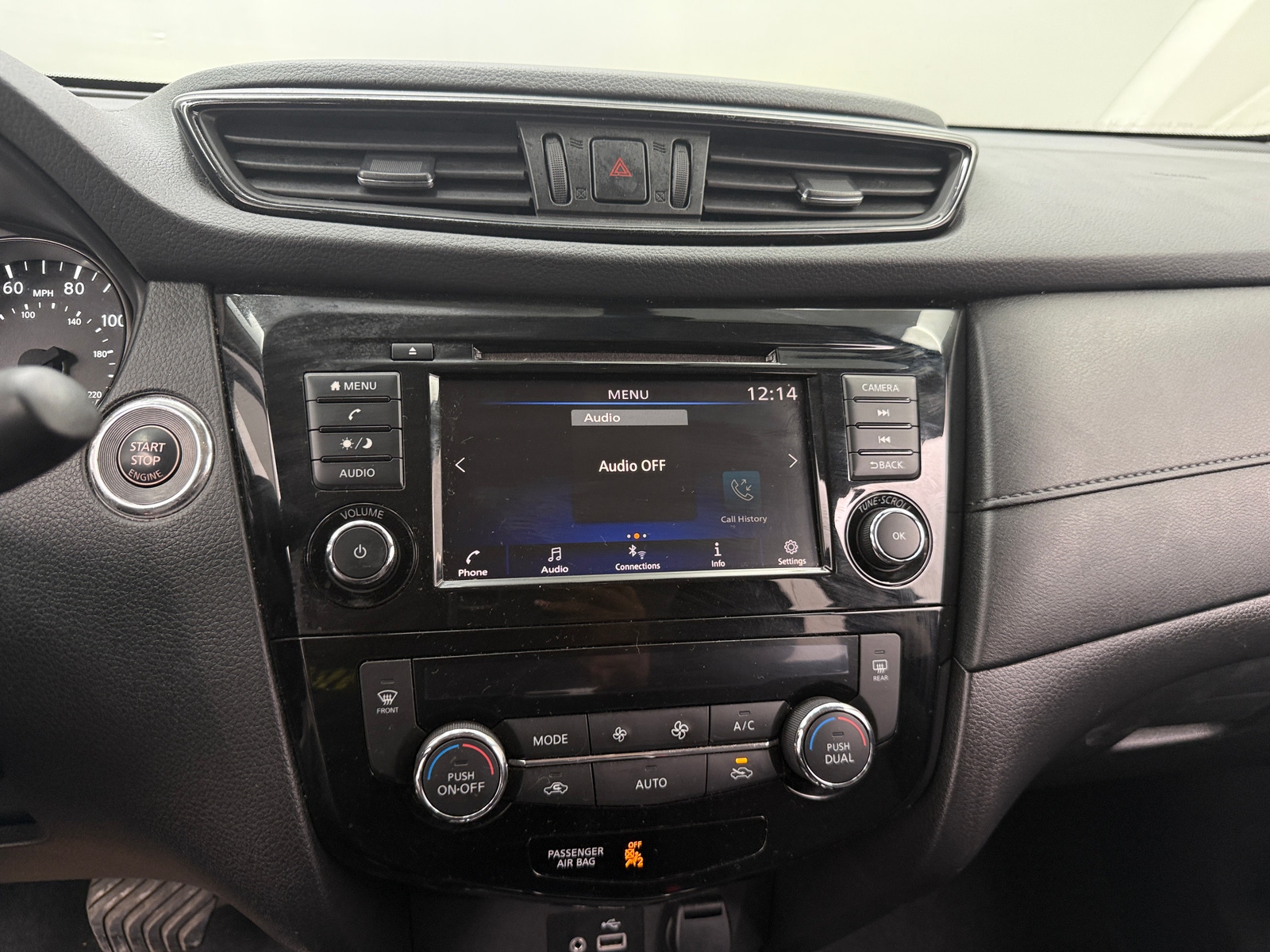 Thumbnail: 2020 Nissan Rogue - 4