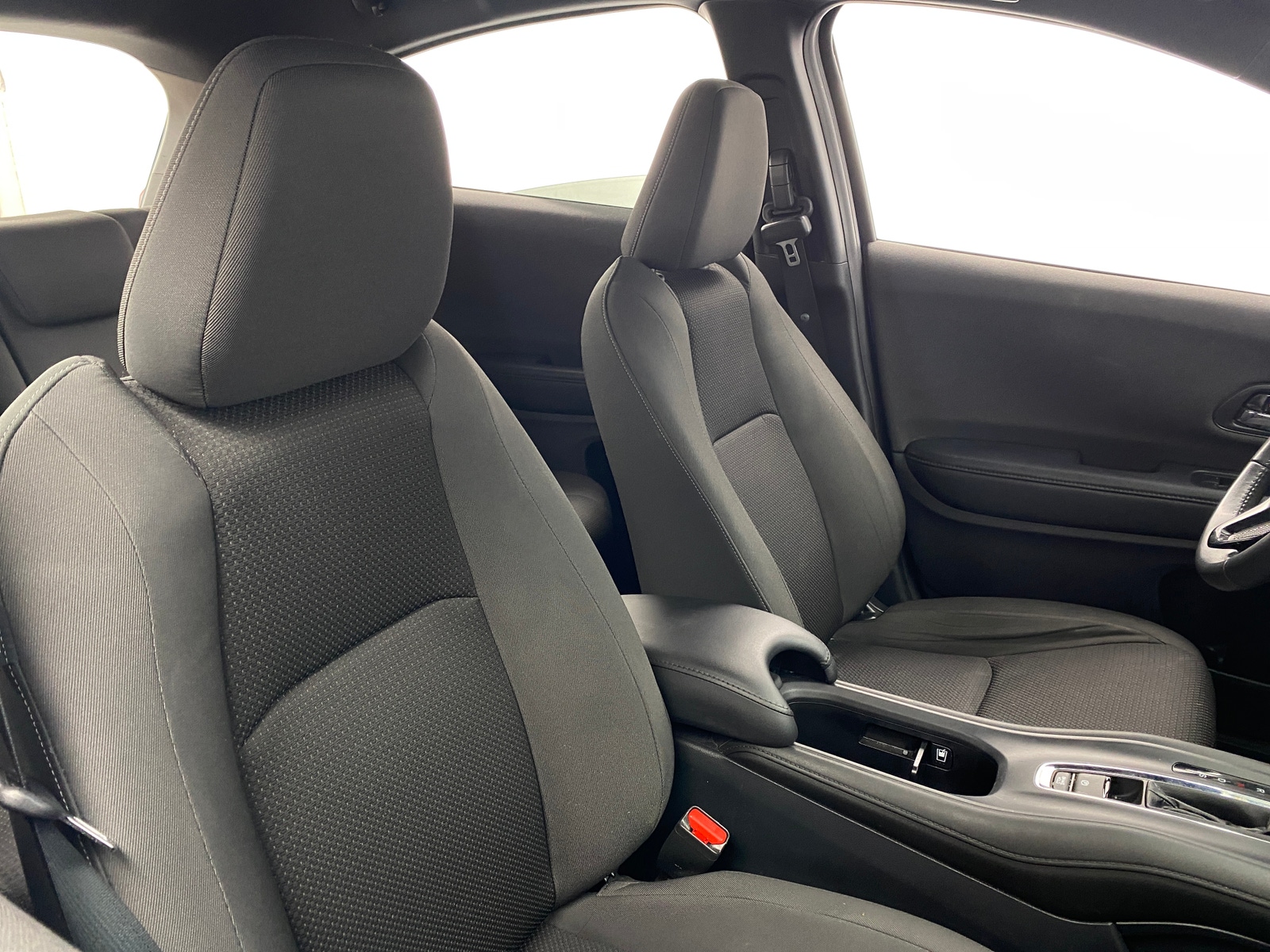 Thumbnail: 2021 Honda HR-V - 2