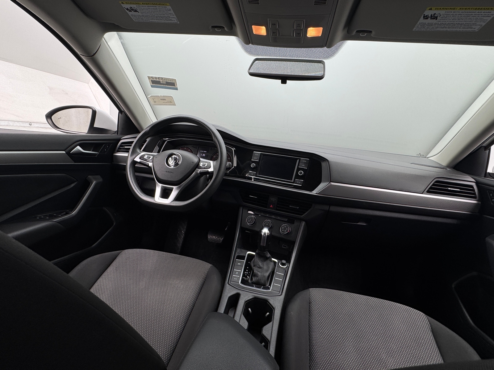 Thumbnail: 2019 Volkswagen Jetta - 3