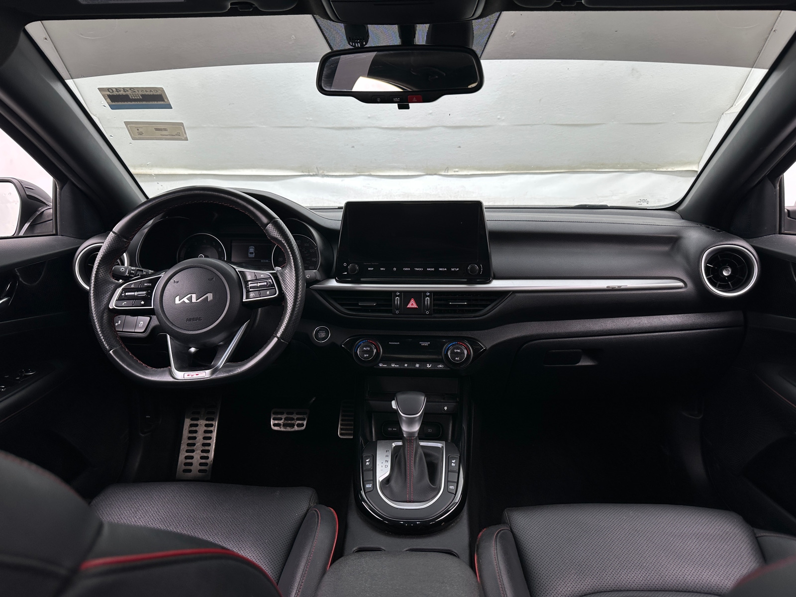 Thumbnail: 2023 Kia Forte - 2