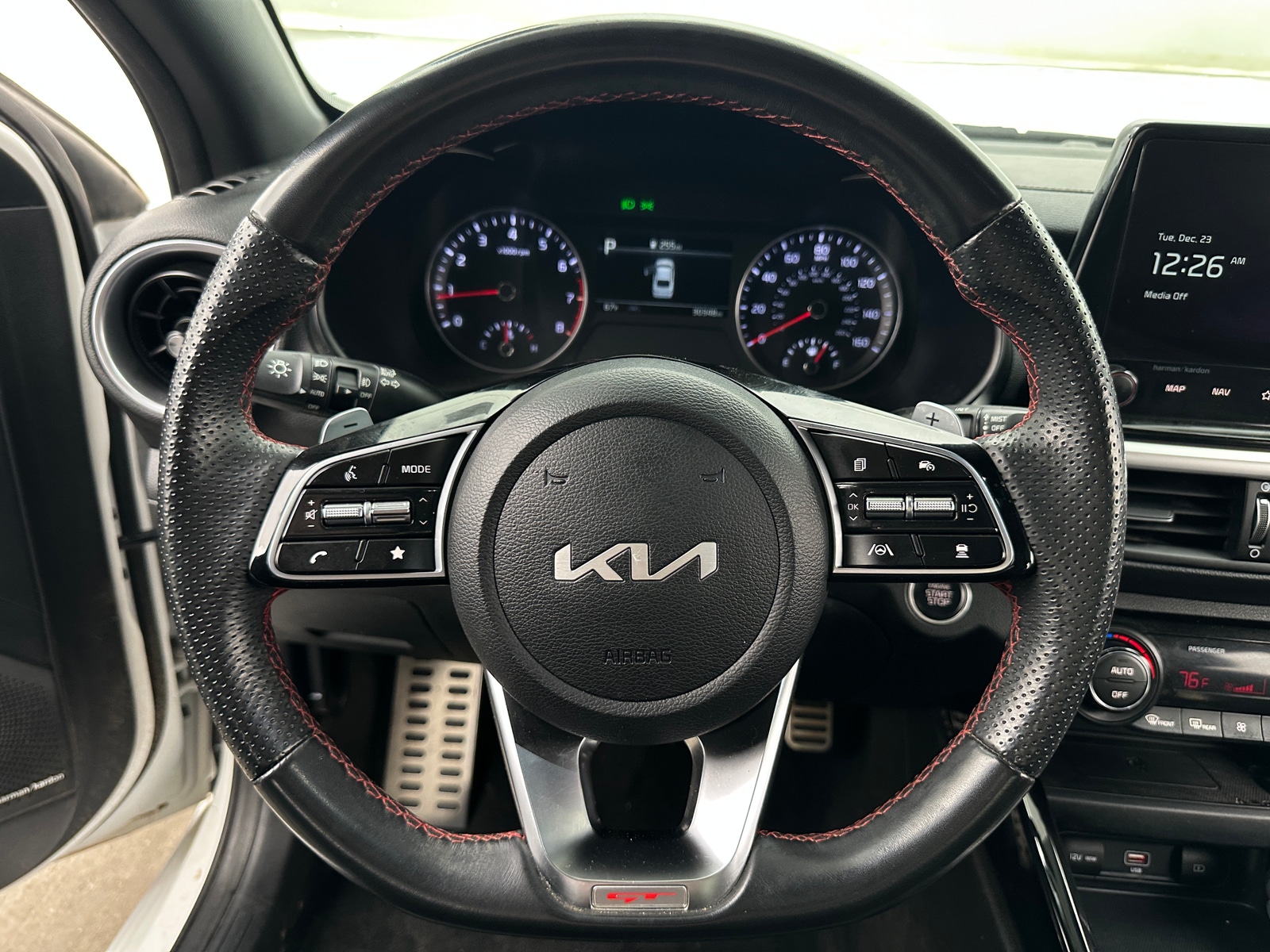 Thumbnail: 2023 Kia Forte - 4