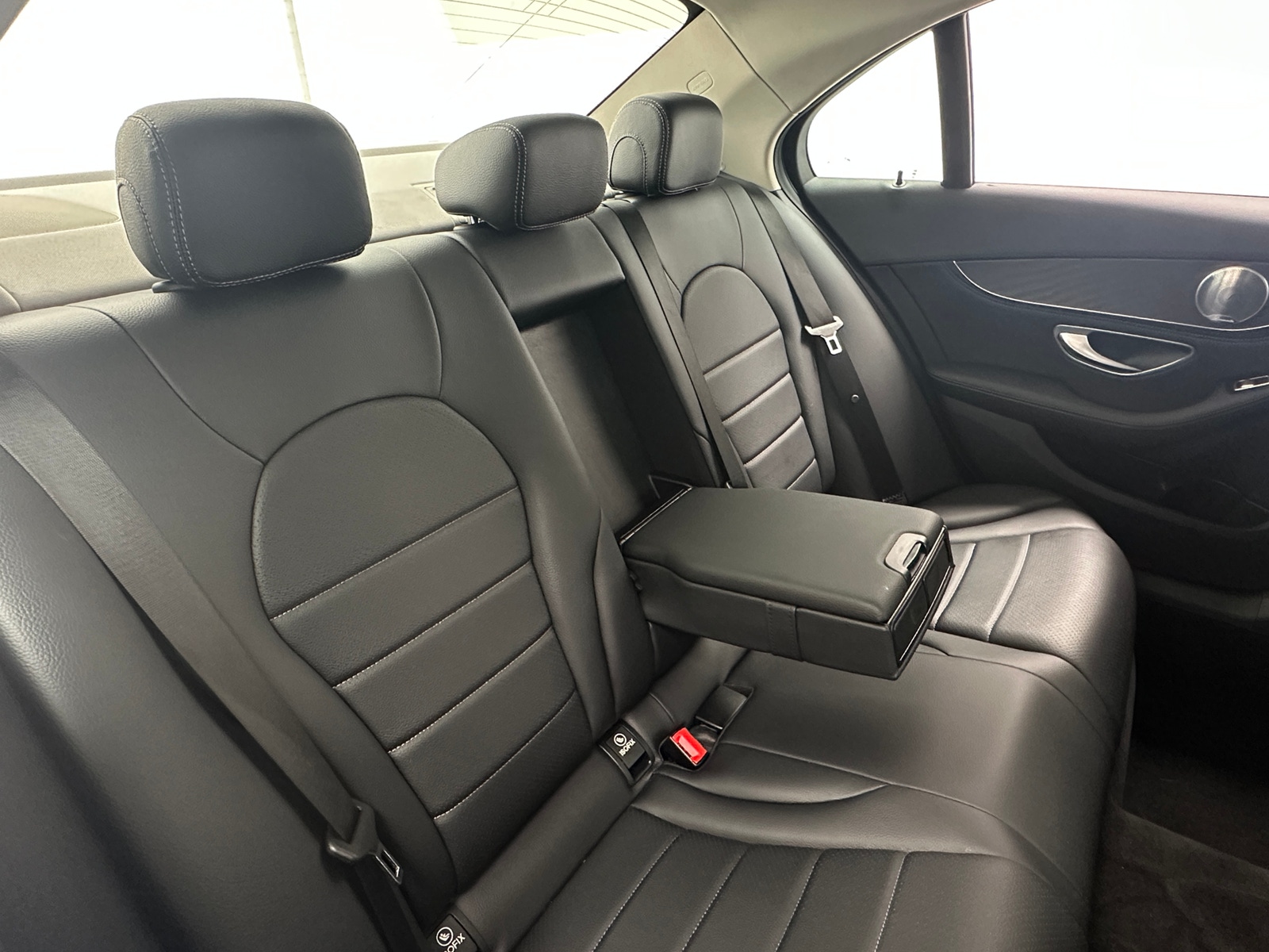 Thumbnail: 2015 Mercedes-Benz C-Class - 5