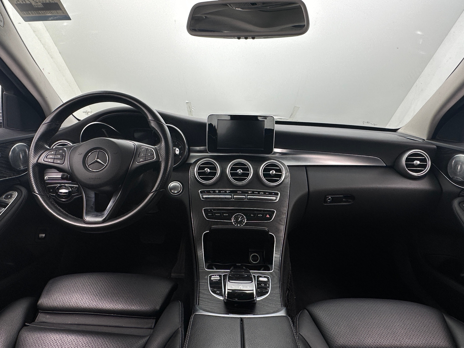 Thumbnail: 2015 Mercedes-Benz C-Class - 2