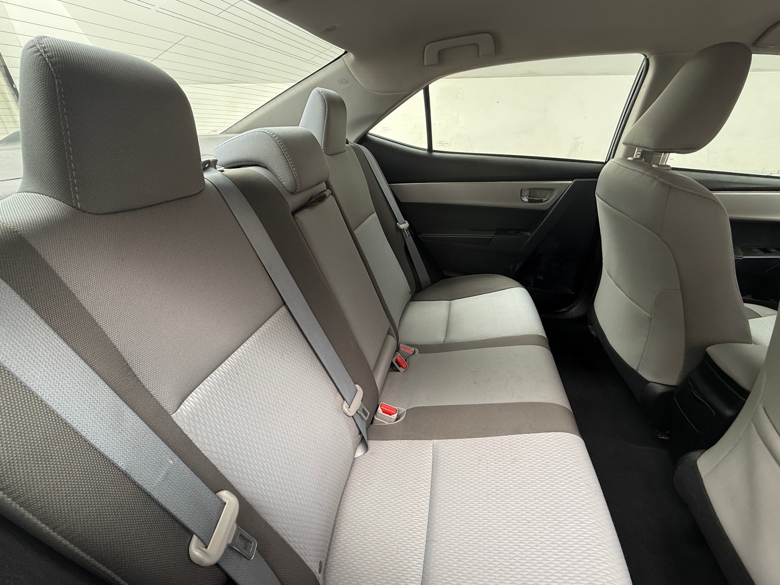 Thumbnail: 2017 Toyota Corolla - 6