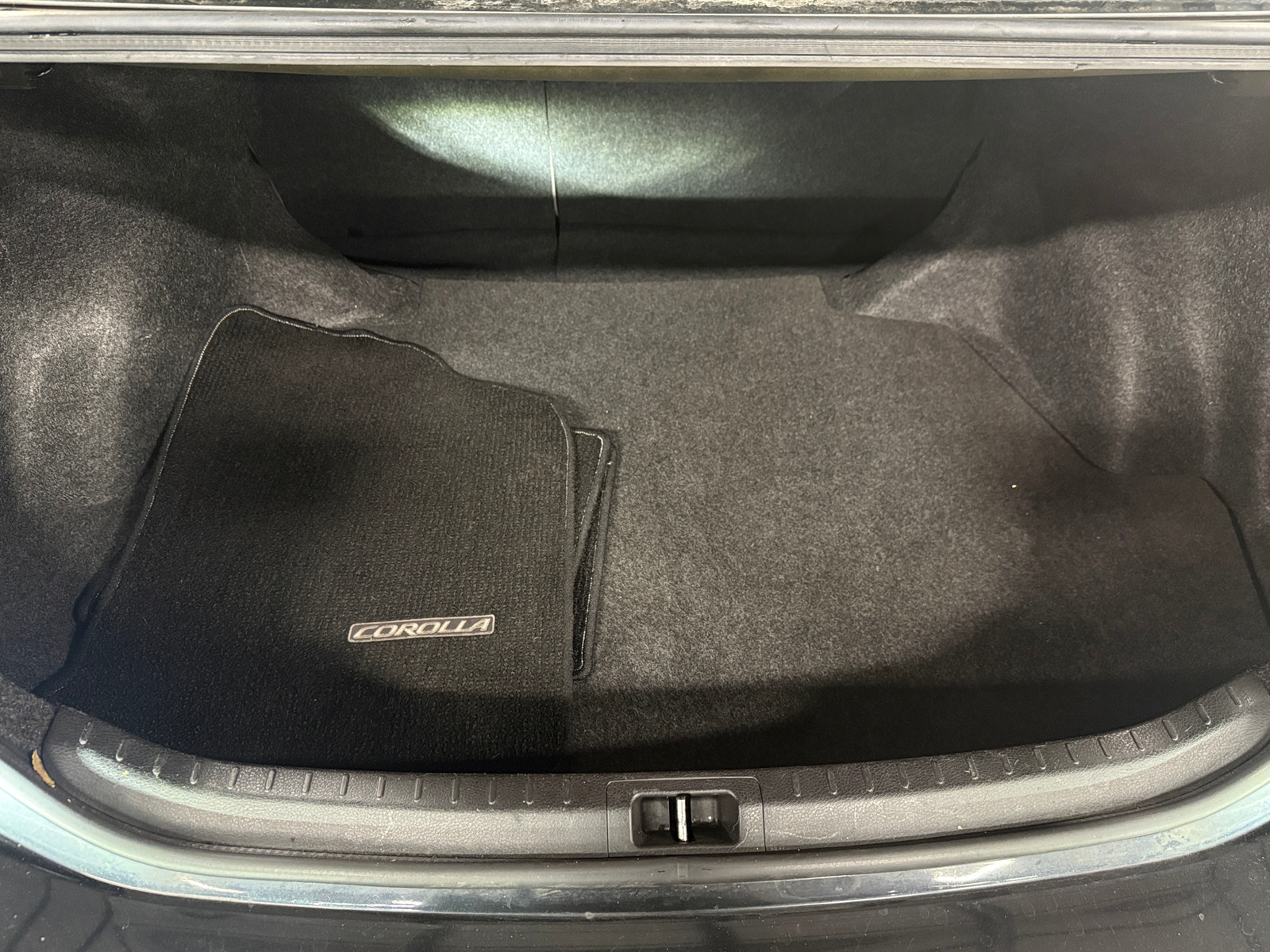 Thumbnail: 2017 Toyota Corolla - 7