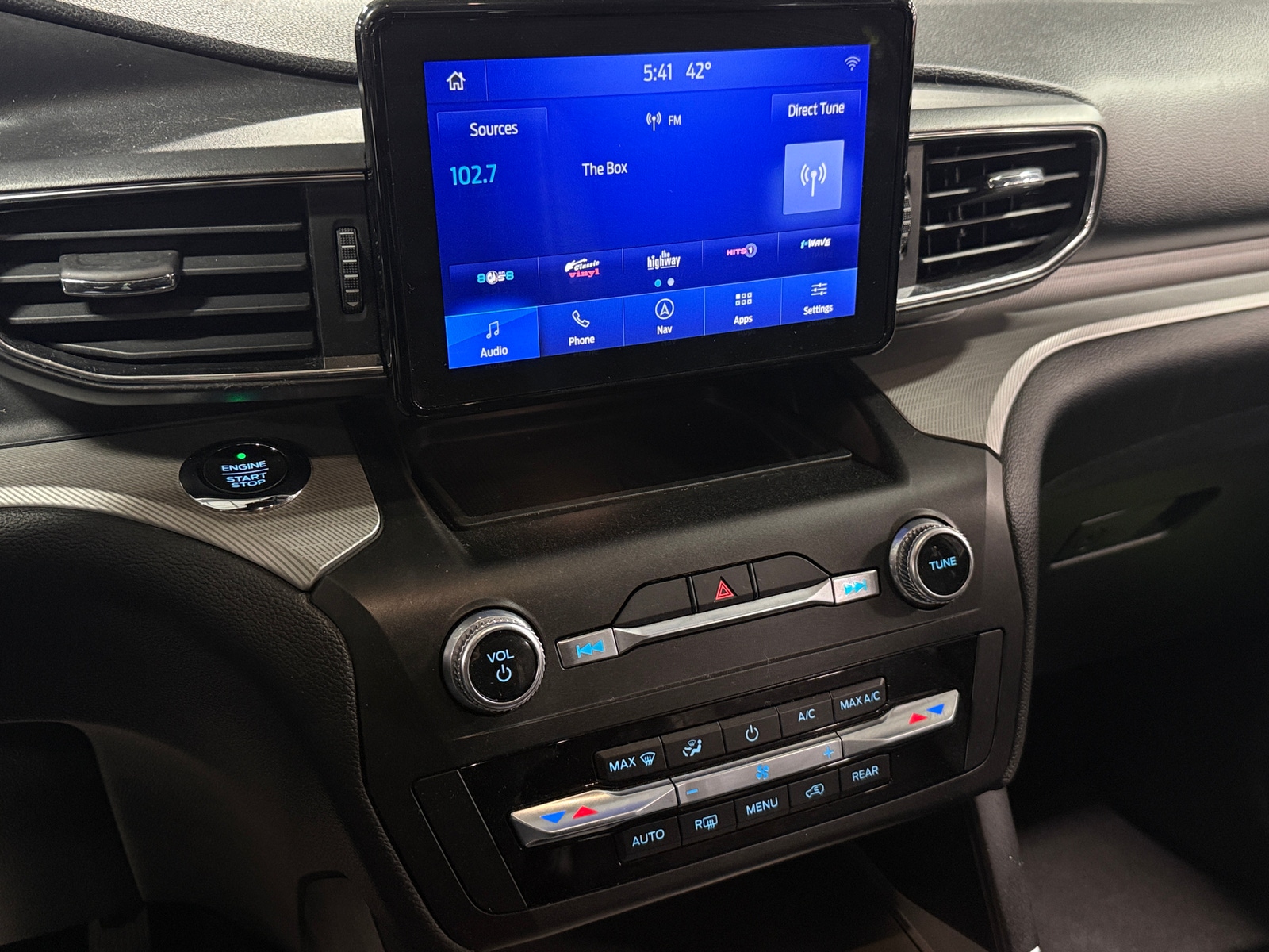 Thumbnail: 2020 Ford Explorer - 4