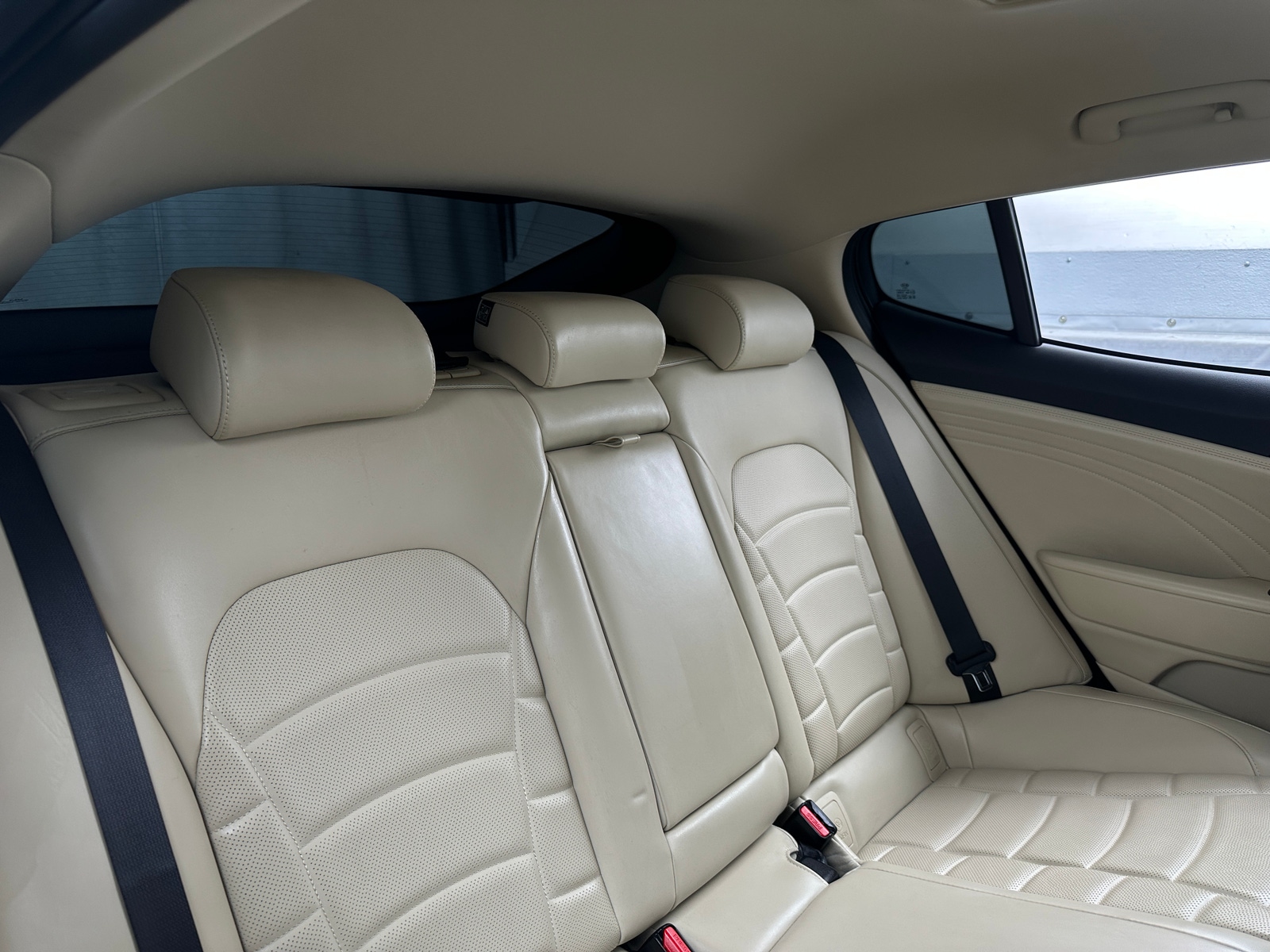 Thumbnail: 2022 Kia Stinger - 5