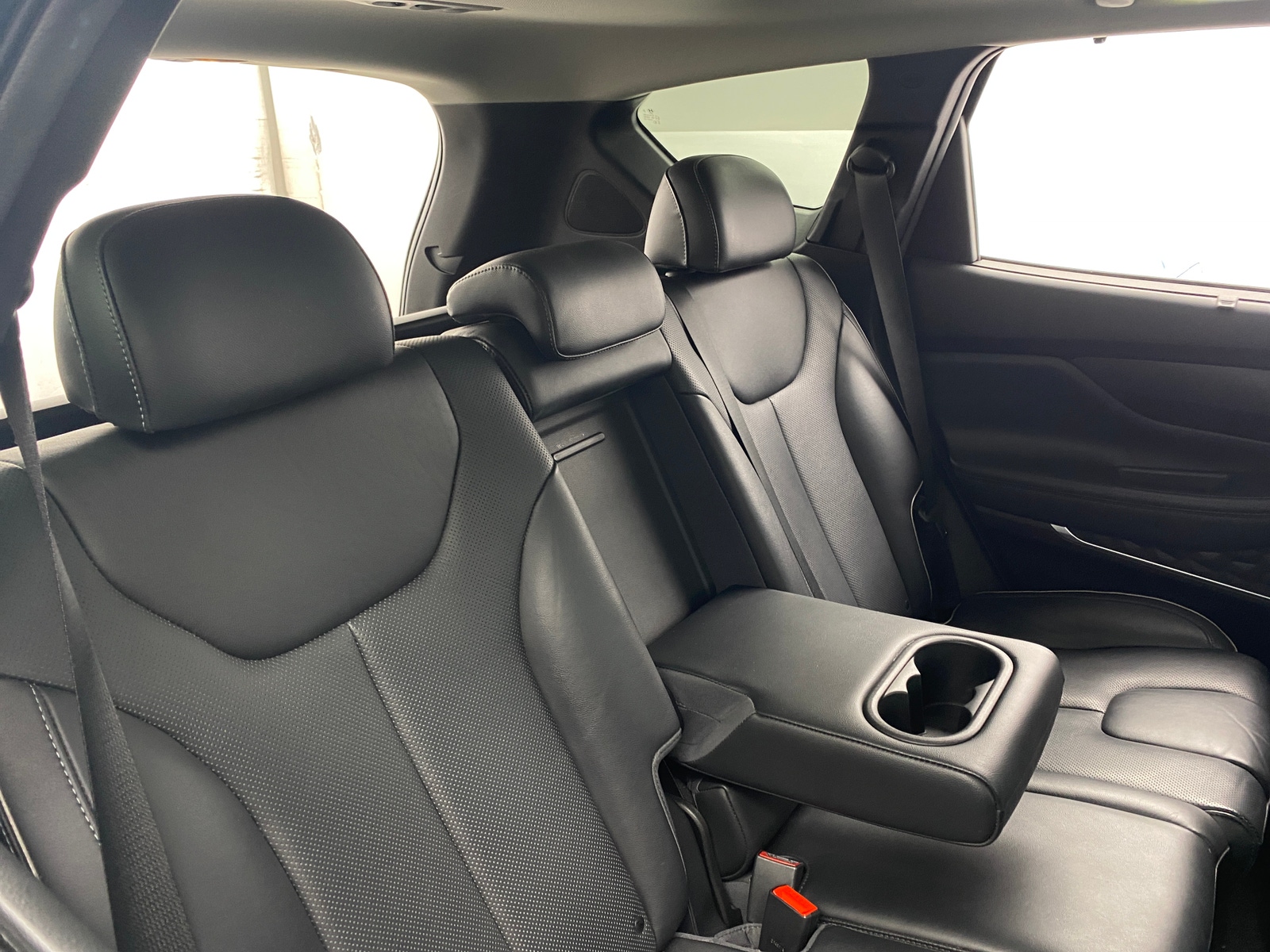 Thumbnail: 2022 Hyundai Santa Fe - 5