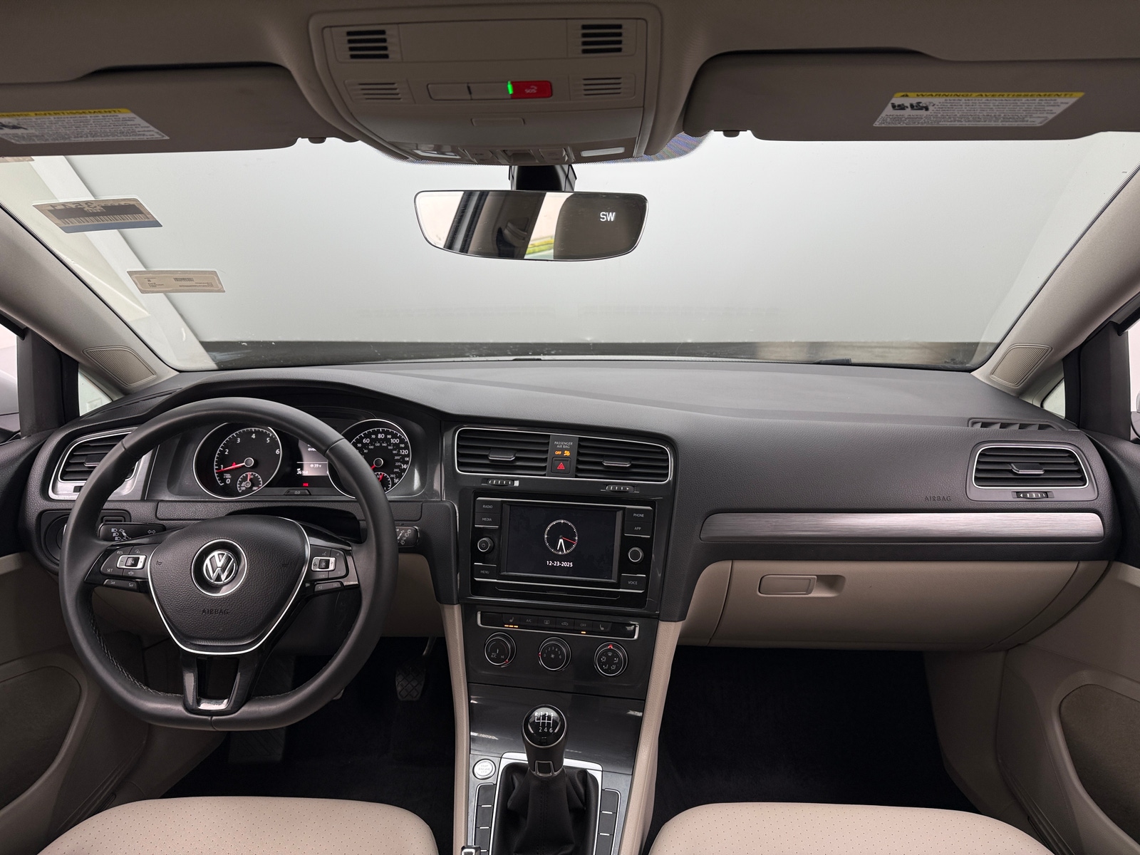 Thumbnail: 2021 Volkswagen Golf - 2