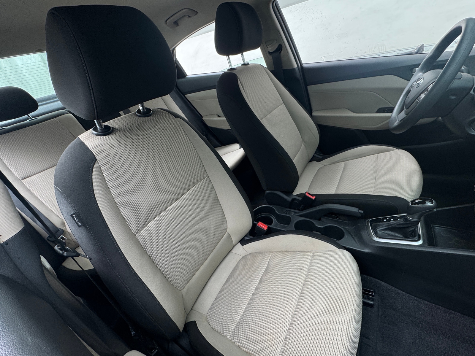 Thumbnail: 2022 Hyundai Accent - 2