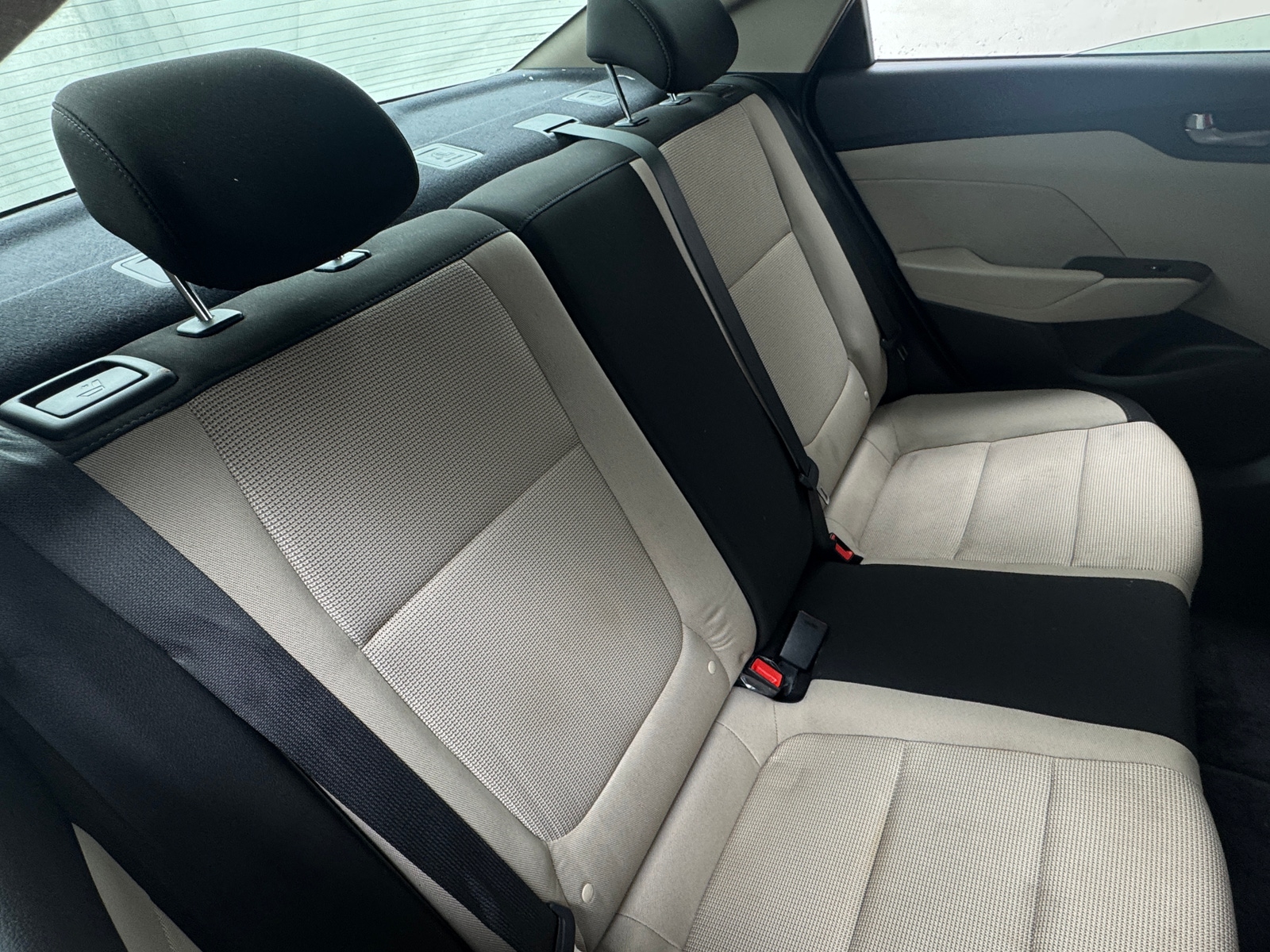 Thumbnail: 2022 Hyundai Accent - 6