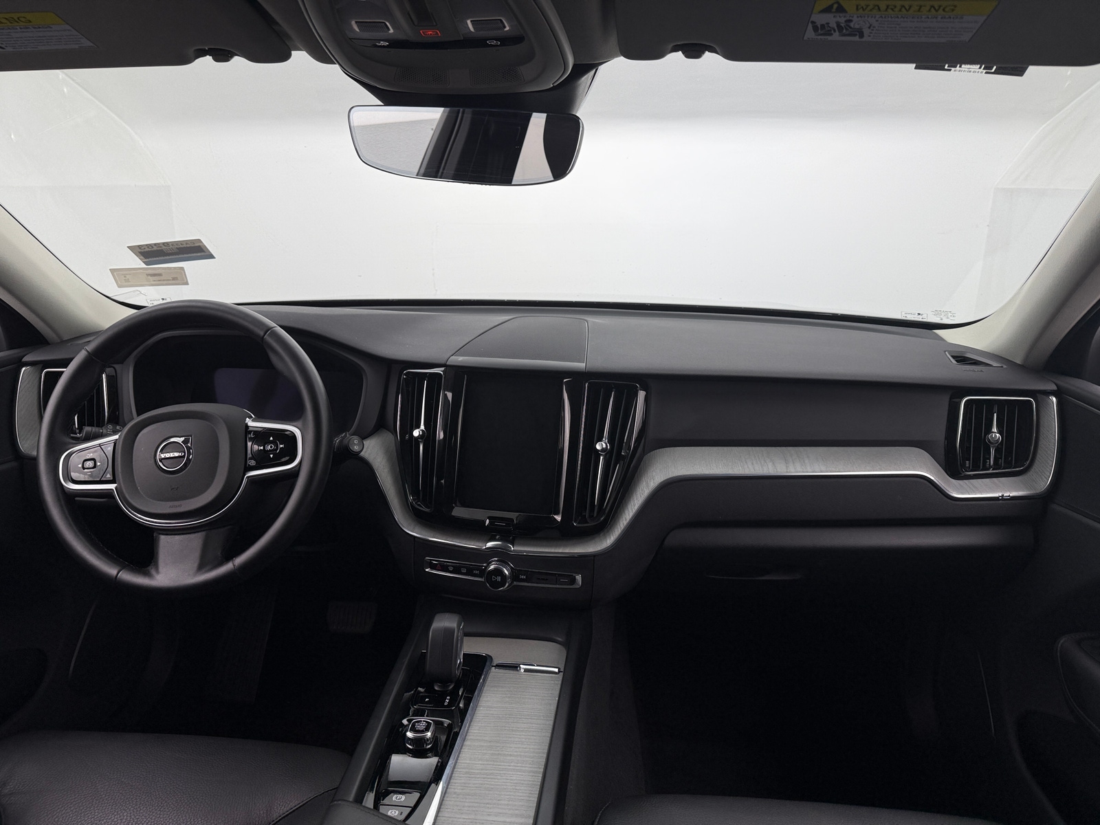 Thumbnail: 2025 Volvo XC60 - 2