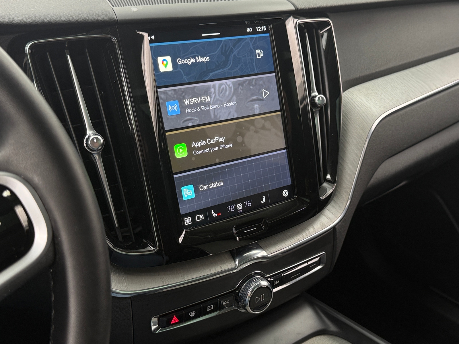 Thumbnail: 2025 Volvo XC60 - 3