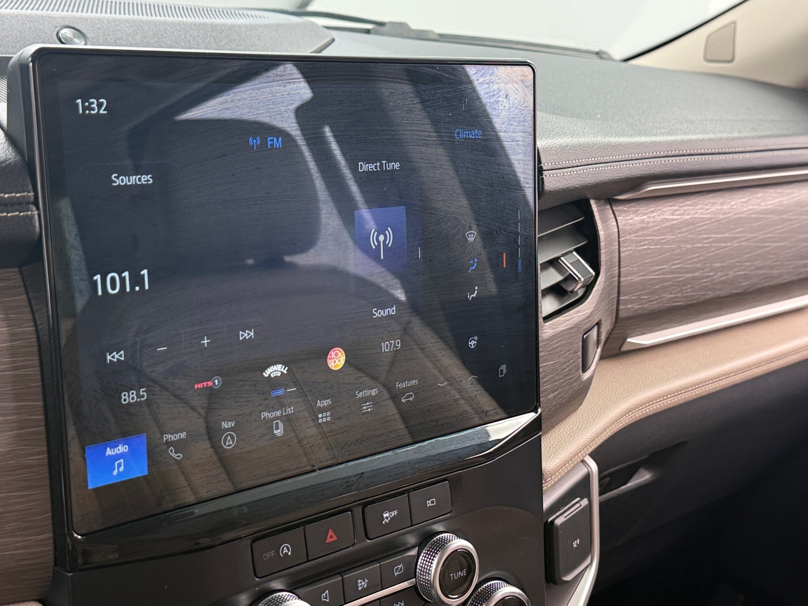 Thumbnail: 2024 Ford Expedition - 3