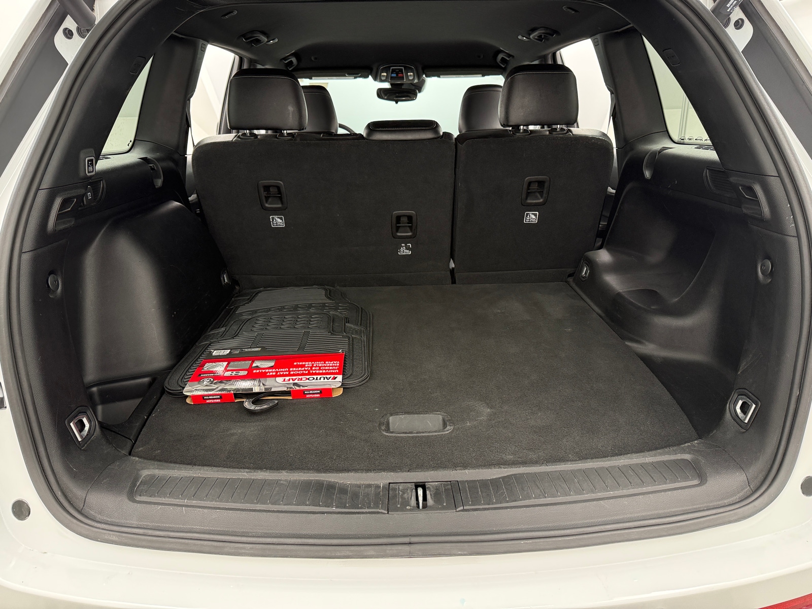 Thumbnail: 2024 Jeep Grand Cherokee - 6