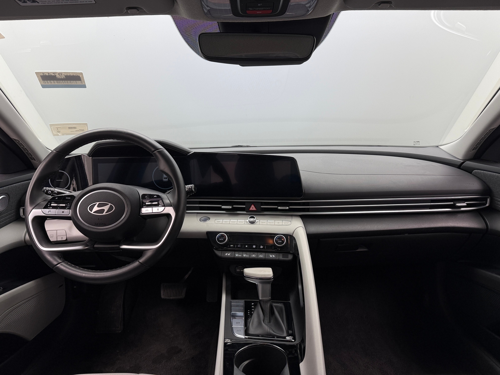 Thumbnail: 2025 Hyundai Elantra - 2