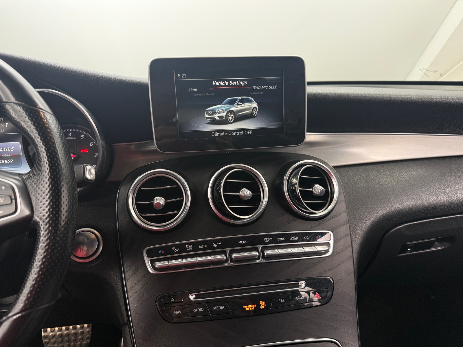 Thumbnail: 2019 Mercedes-Benz GLC - 4