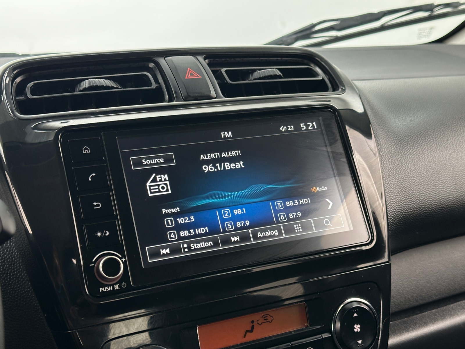 Thumbnail: 2024 Mitsubishi Mirage - 4