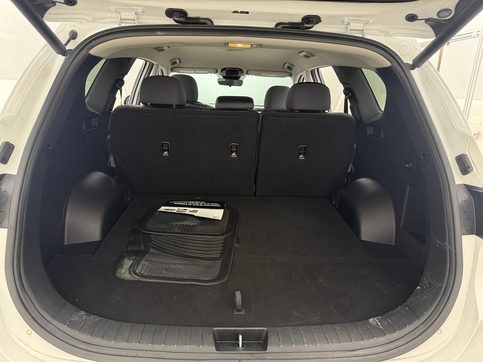 Thumbnail: 2023 Hyundai Santa Fe - 7