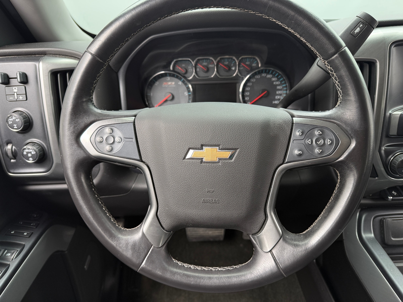 Thumbnail: 2016 Chevrolet Silverado 1500 - 5