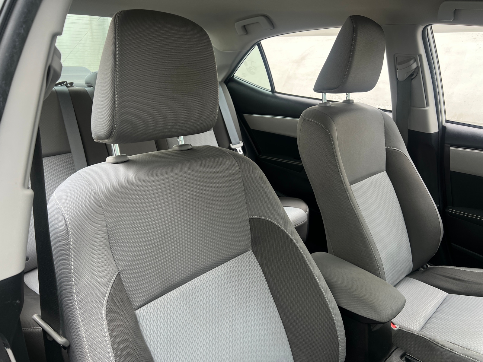 Thumbnail: 2018 Toyota Corolla - 2