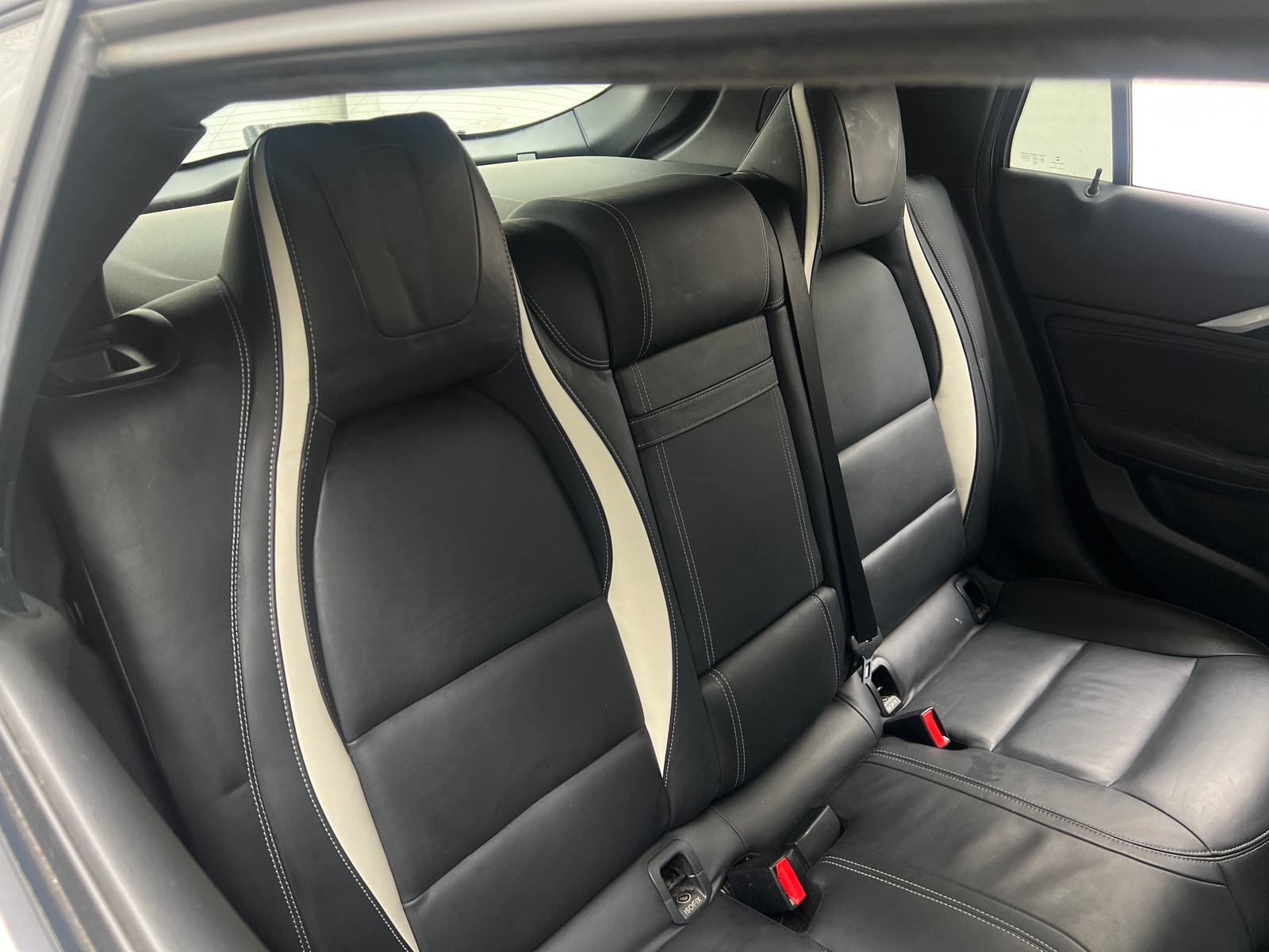 Thumbnail: 2017 INFINITI QX30 - 5