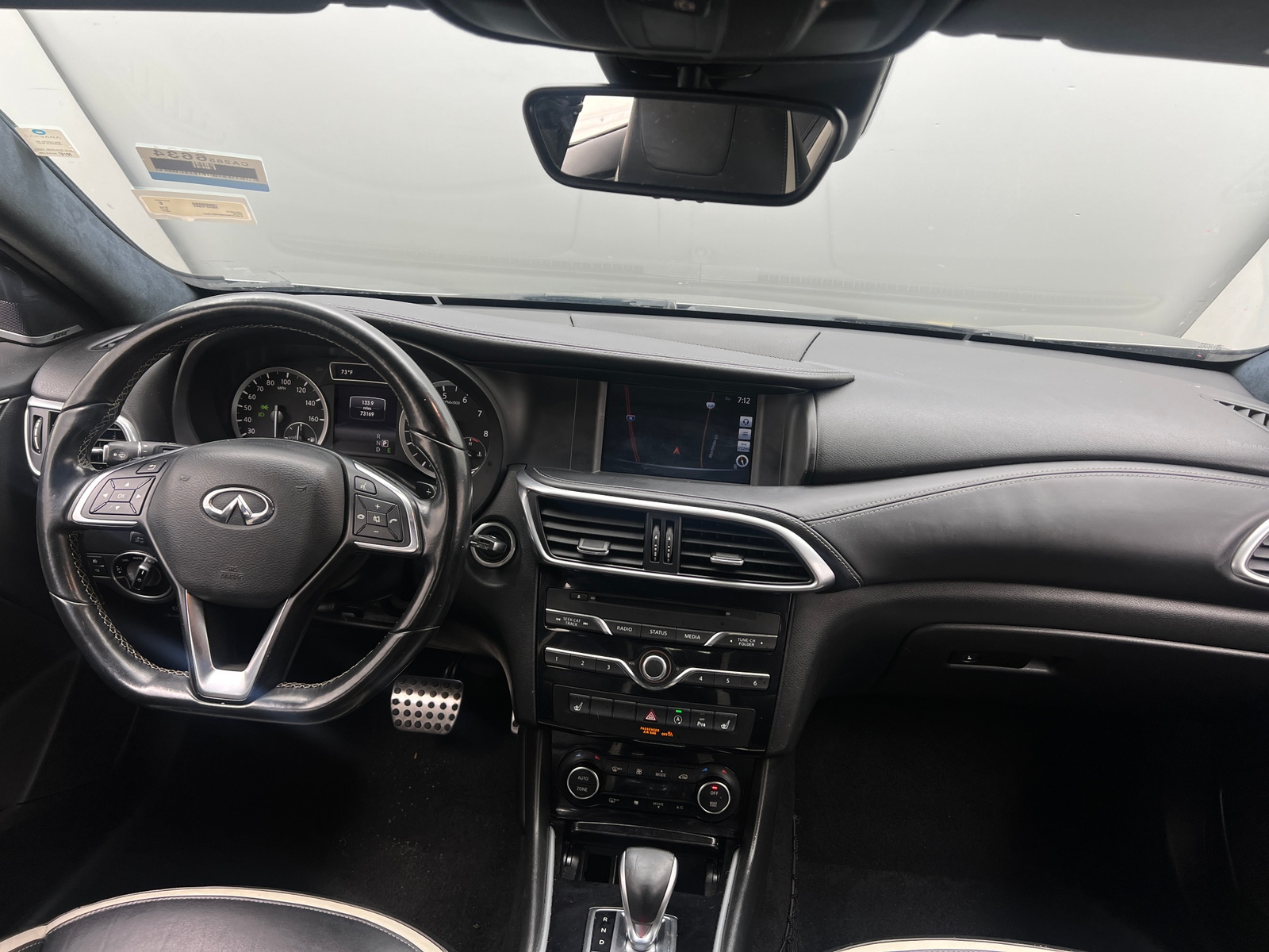 Thumbnail: 2017 INFINITI QX30 - 2