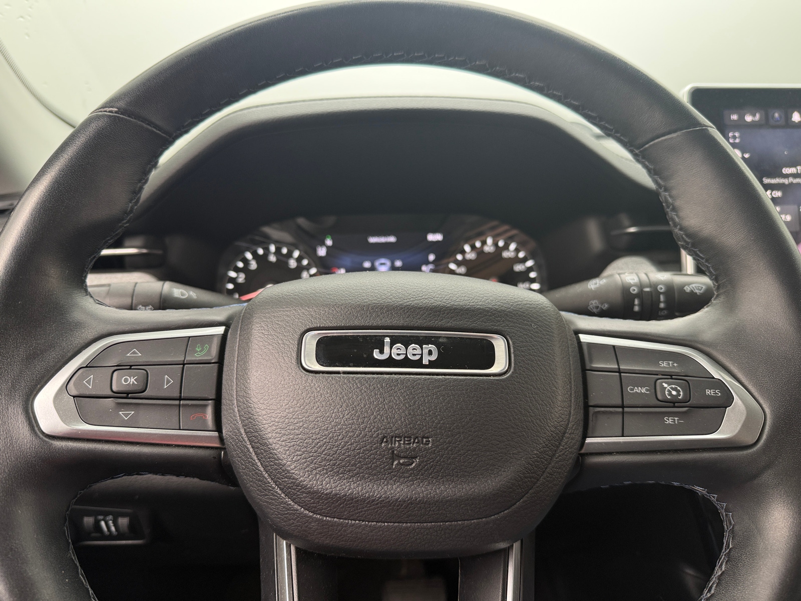 Thumbnail: 2022 Jeep Compass - 4