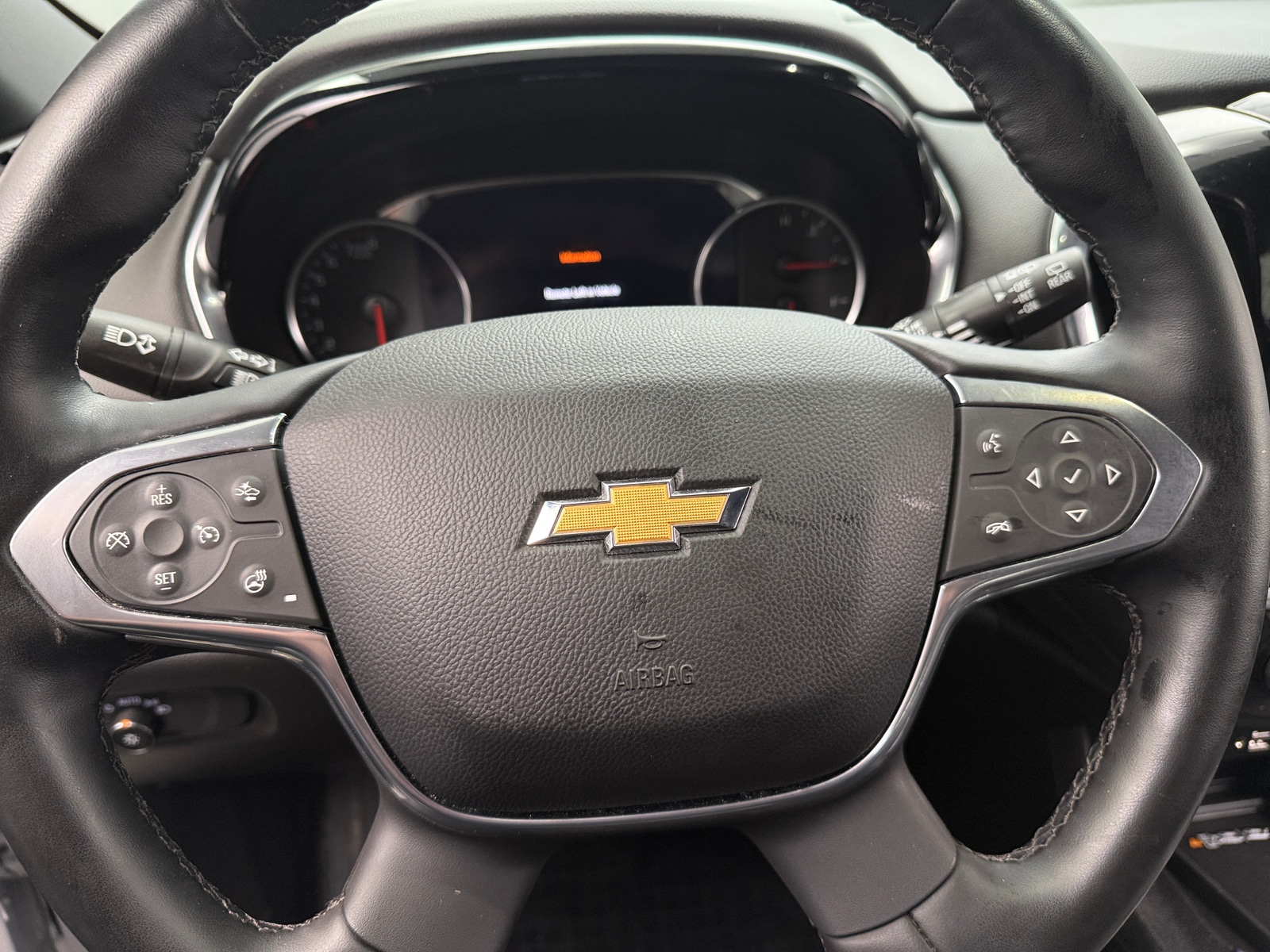 Thumbnail: 2023 Chevrolet Traverse - 4