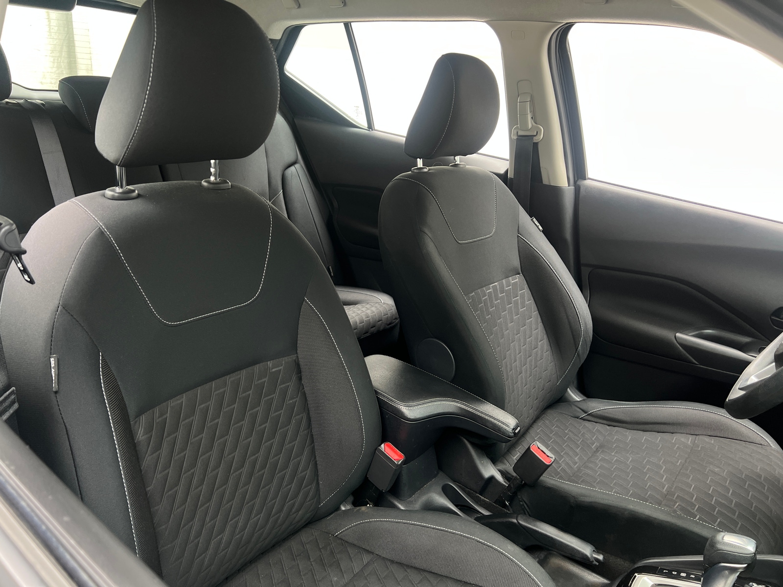 Thumbnail: 2021 Nissan Kicks - 2