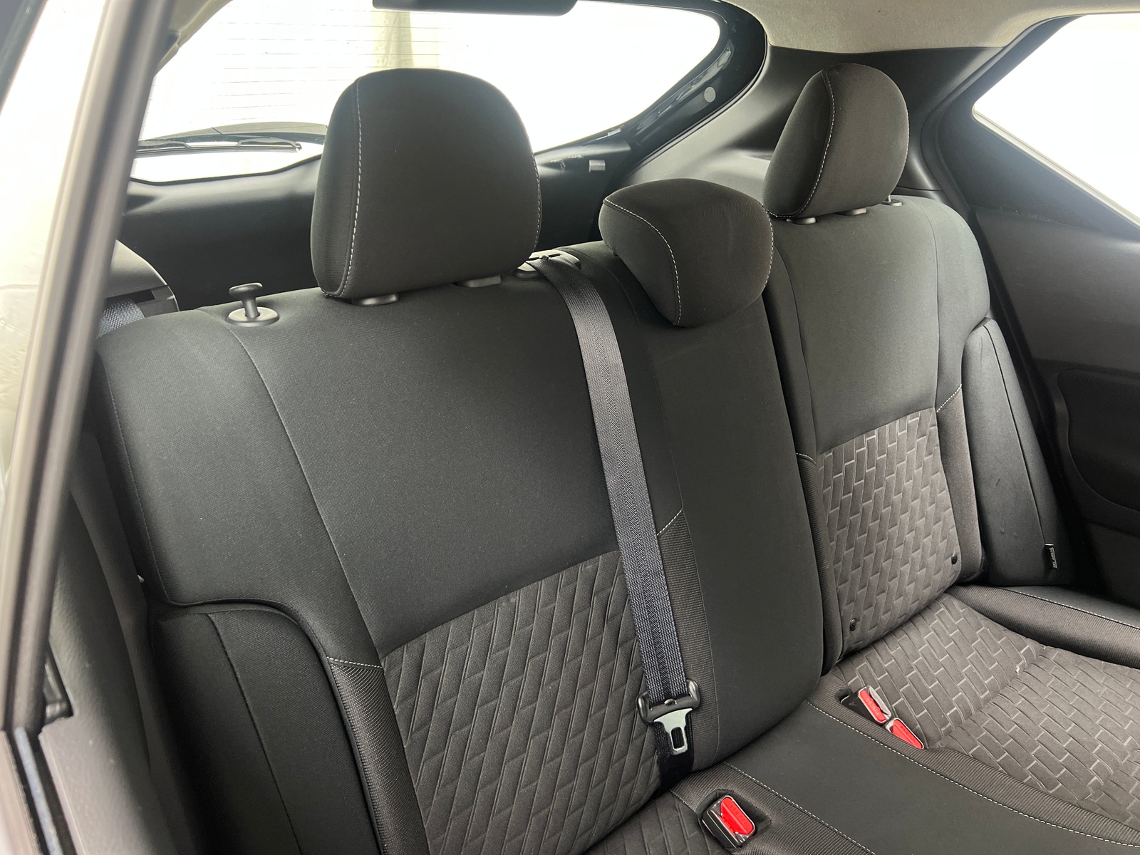 Thumbnail: 2021 Nissan Kicks - 6