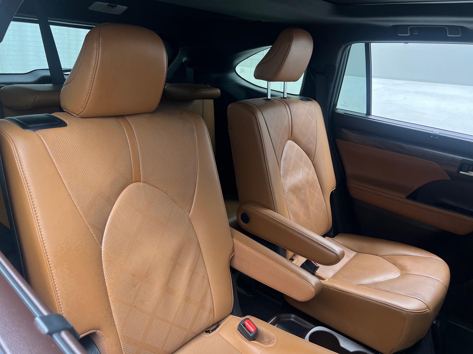 Thumbnail: 2021 Toyota Highlander - 5