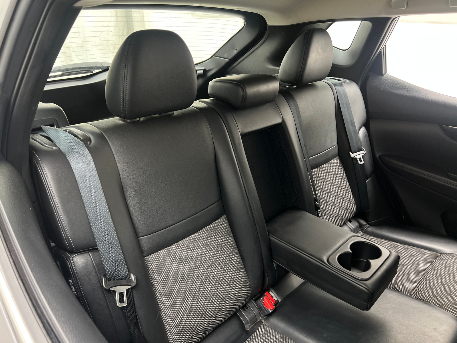 Thumbnail: 2022 Nissan Rogue Sport - 5