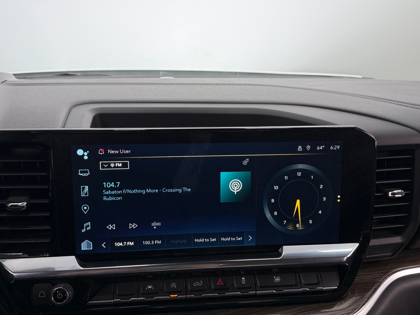 Thumbnail: 2024 Chevrolet Silverado 1500 - 4