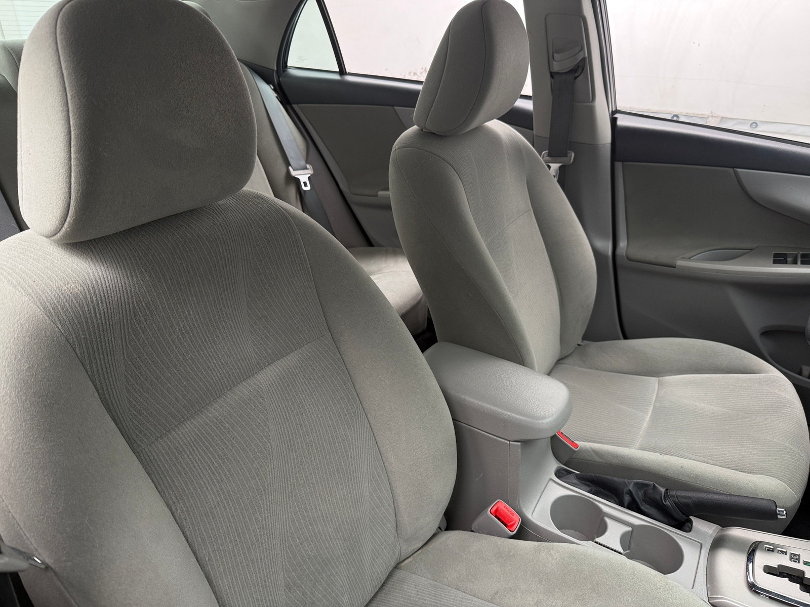 Thumbnail: 2013 Toyota Corolla - 2