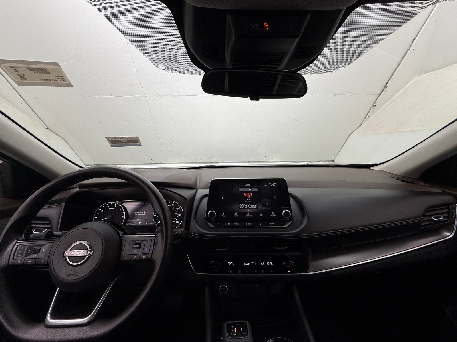 Thumbnail: 2023 Nissan Rogue - 3