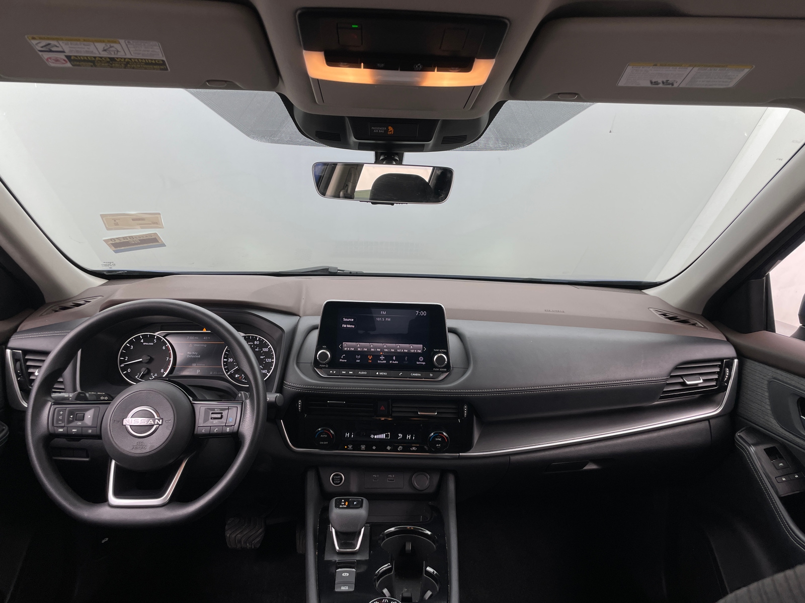 Thumbnail: 2022 Nissan Rogue - 3