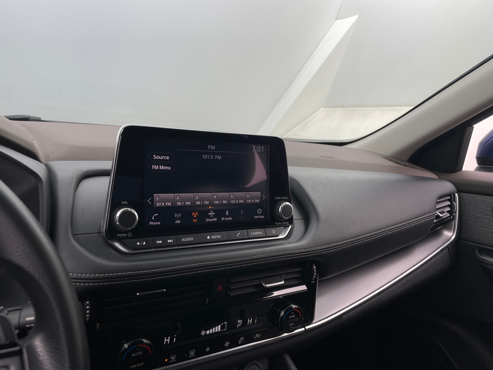 Thumbnail: 2022 Nissan Rogue - 4