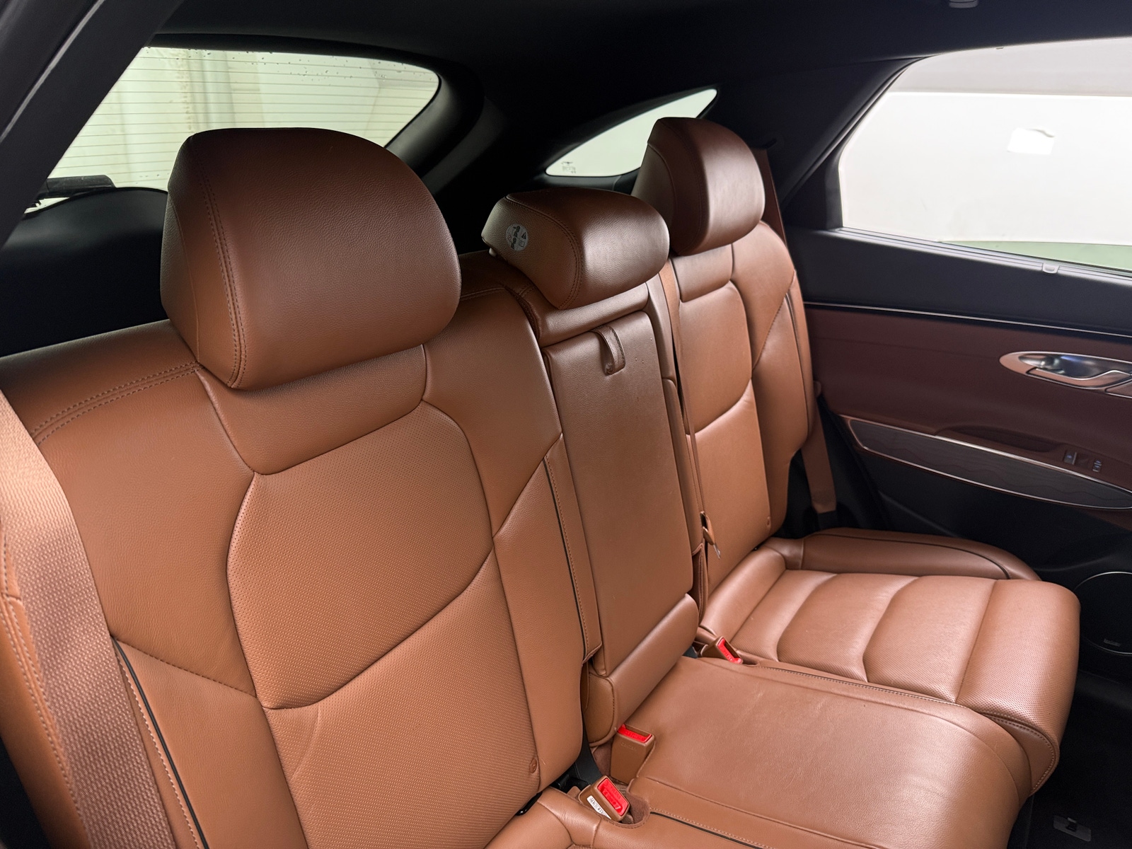 Thumbnail: 2022 Genesis GV70 - 5