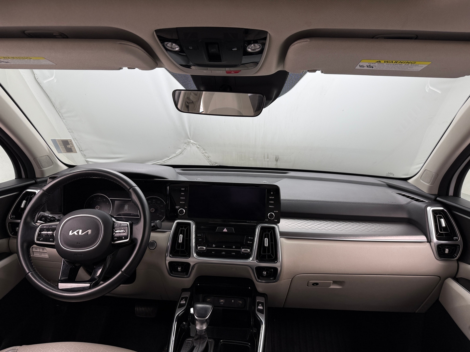 Thumbnail: 2022 Kia Sorento - 2