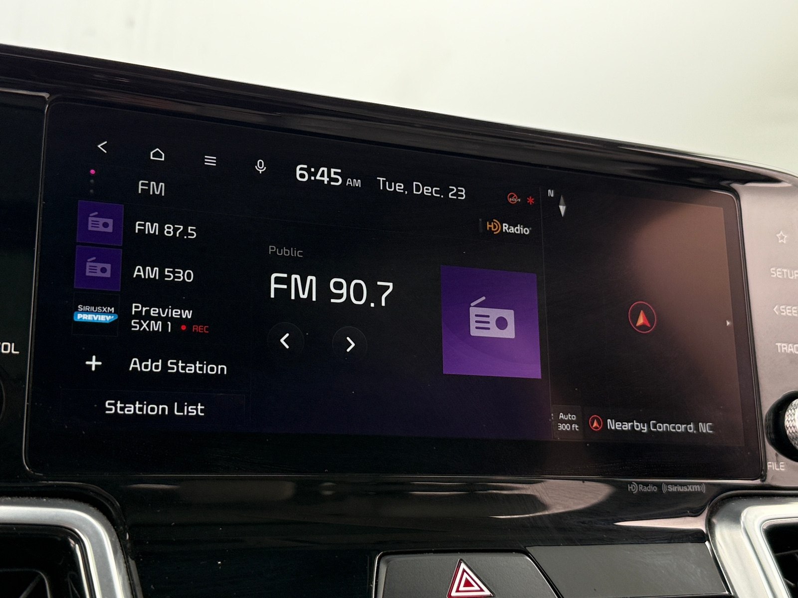 Thumbnail: 2022 Kia Sorento - 3