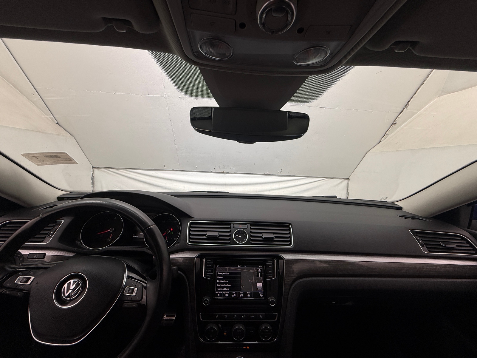 Thumbnail: 2017 Volkswagen Passat - 2