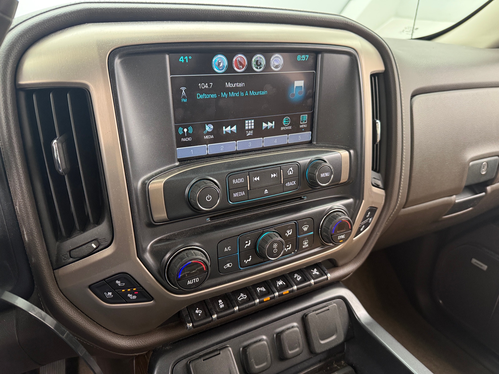 Thumbnail: 2017 GMC Sierra 1500 - 3