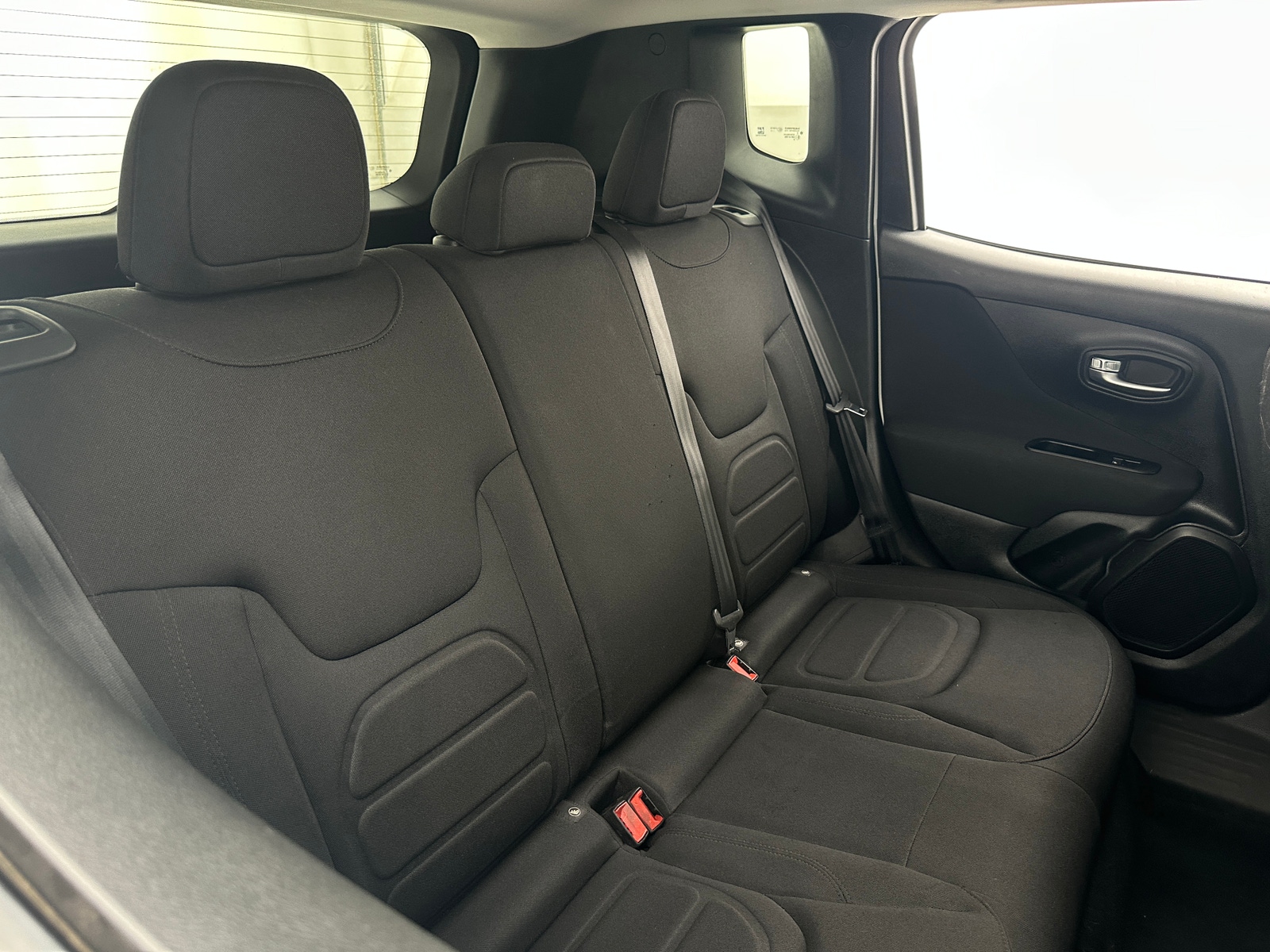 Thumbnail: 2020 Jeep Renegade - 6