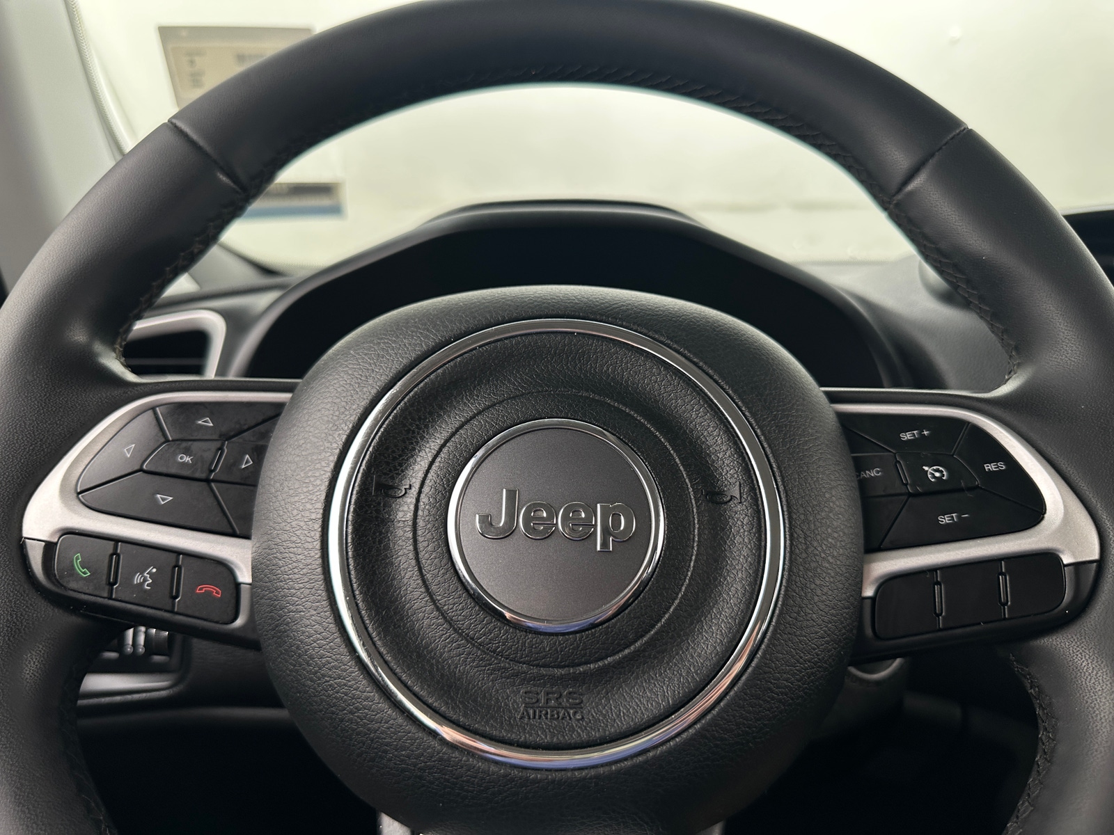 Thumbnail: 2020 Jeep Renegade - 5