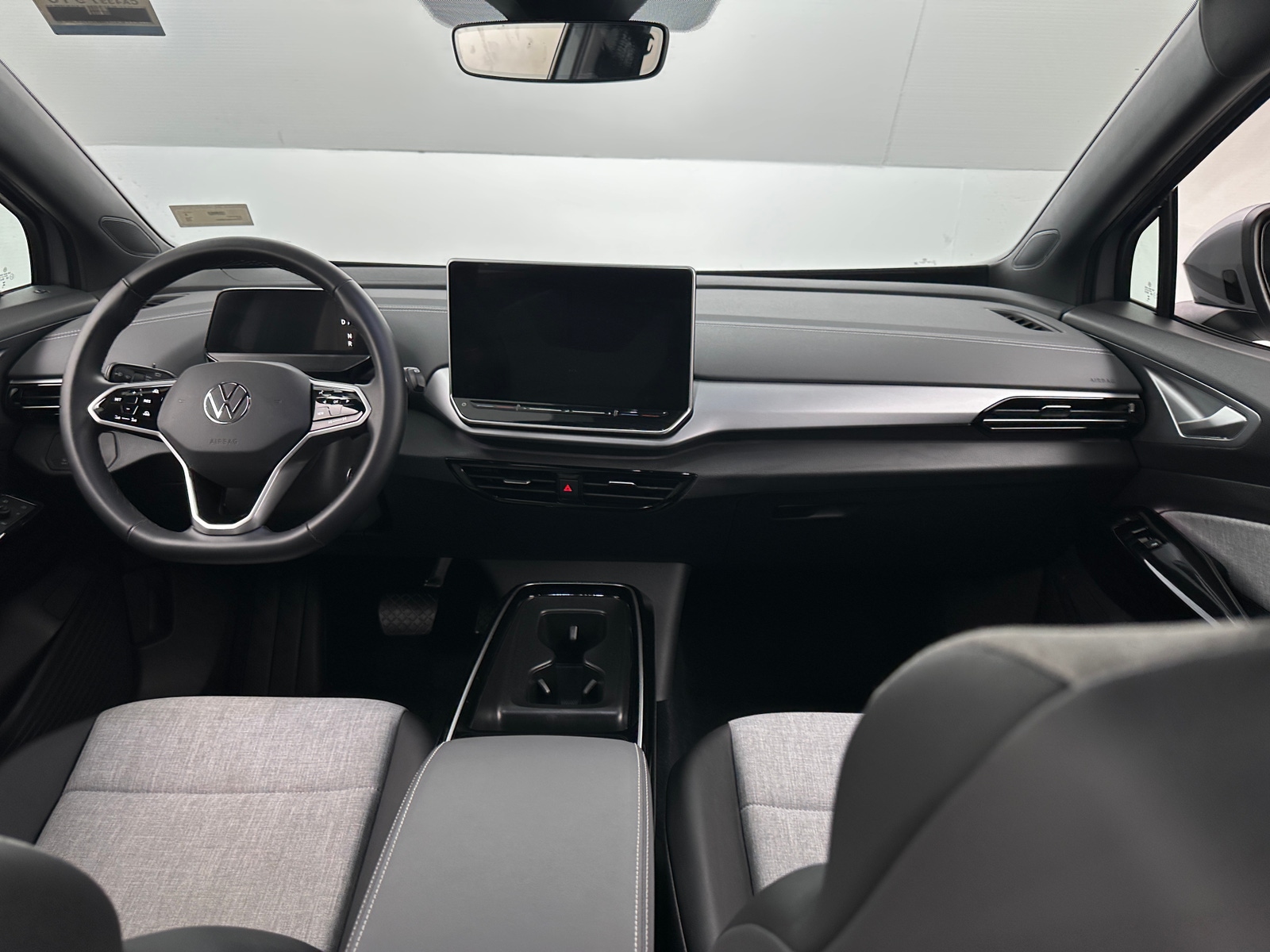 Thumbnail: 2025 Volkswagen ID.4 - 3