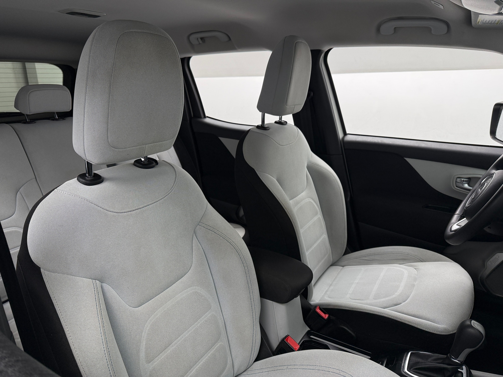 Thumbnail: 2020 Jeep Renegade - 2