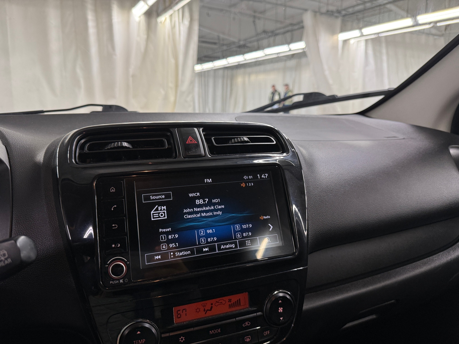 Thumbnail: 2021 Mitsubishi Mirage - 4