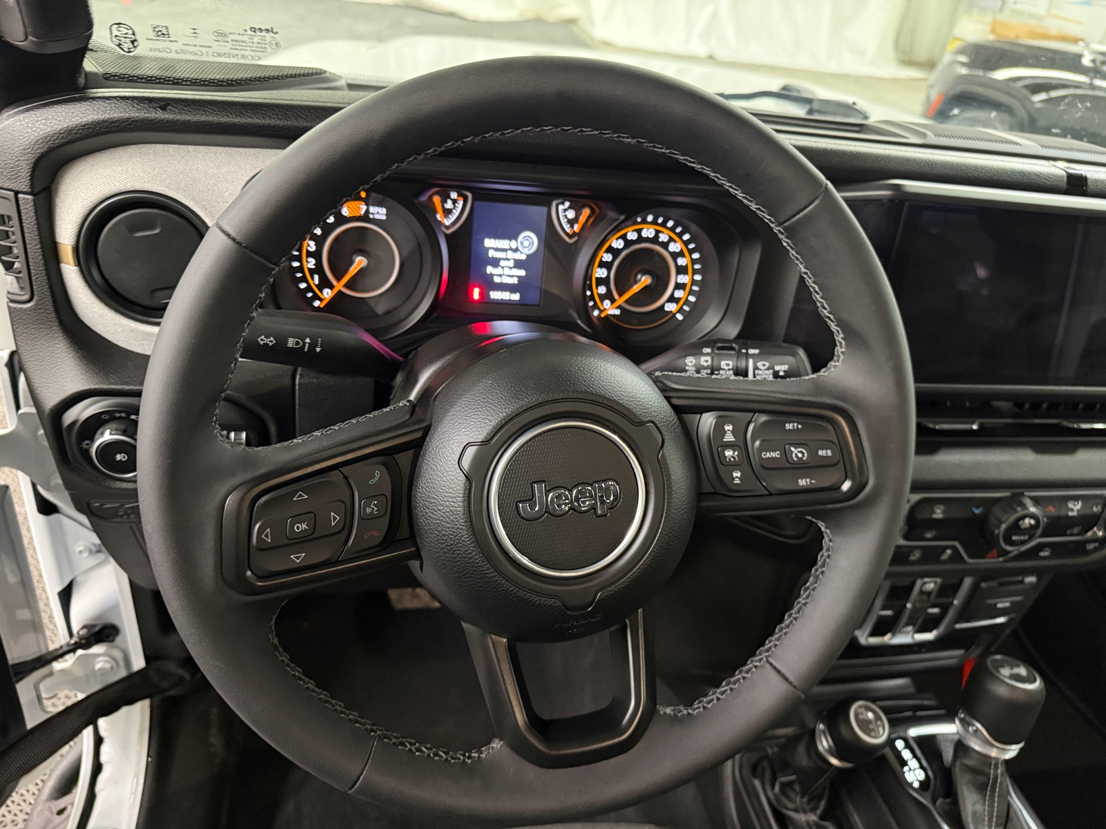 Thumbnail: 2025 Jeep Wrangler - 5