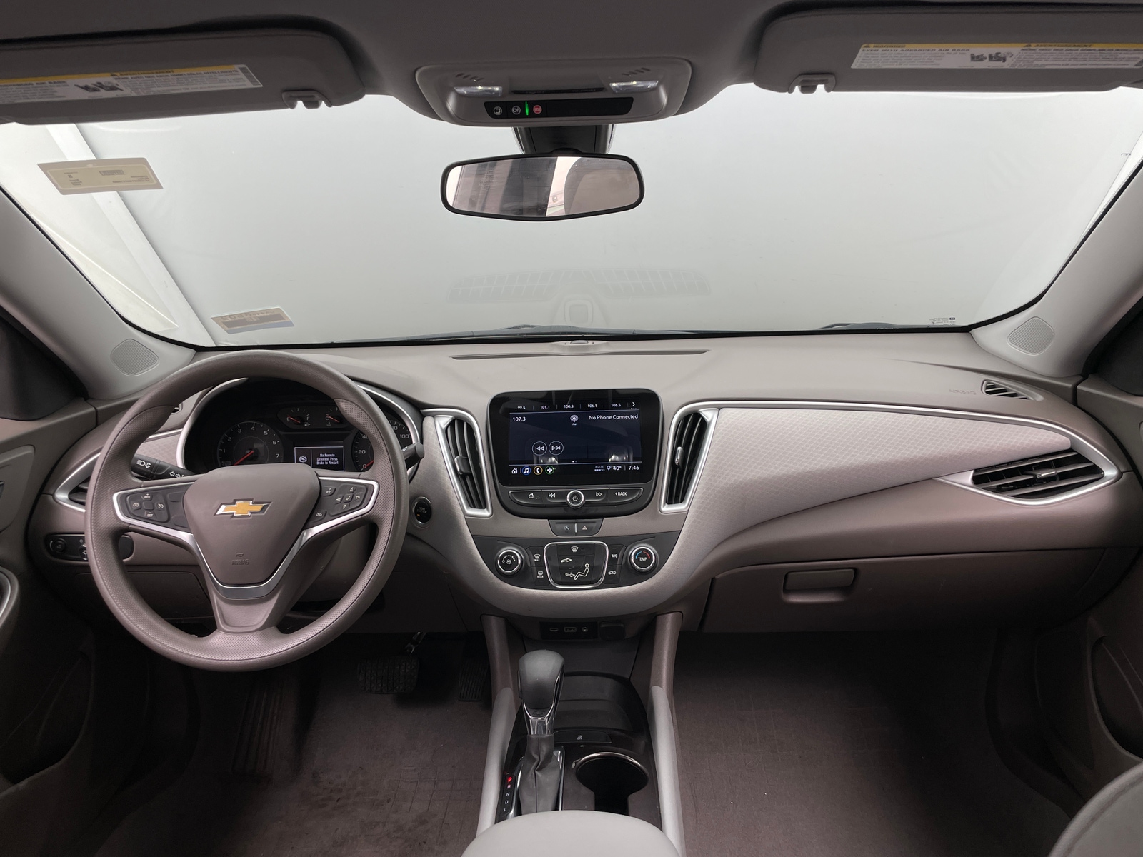 Thumbnail: 2022 Chevrolet Malibu - 3